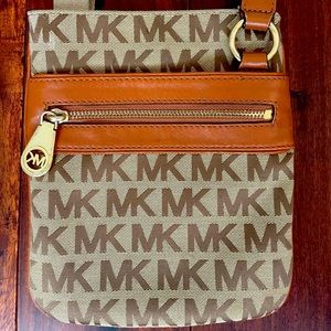 Michael Kors Crossbody